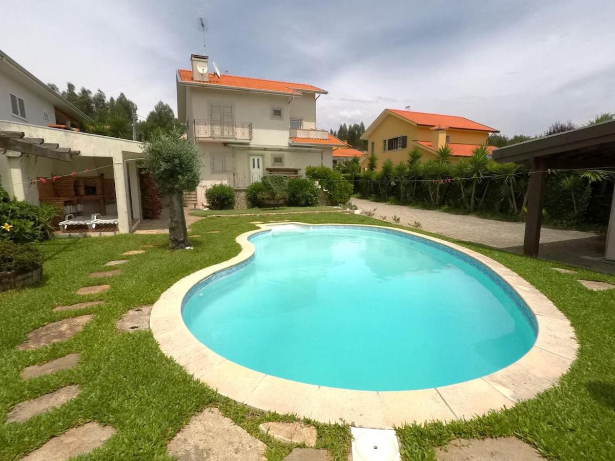 Valadas Guest House Canedo  Экстерьер фото