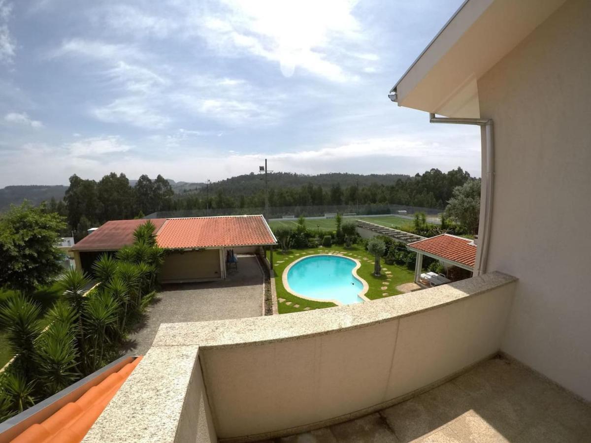 Valadas Guest House Canedo  Экстерьер фото