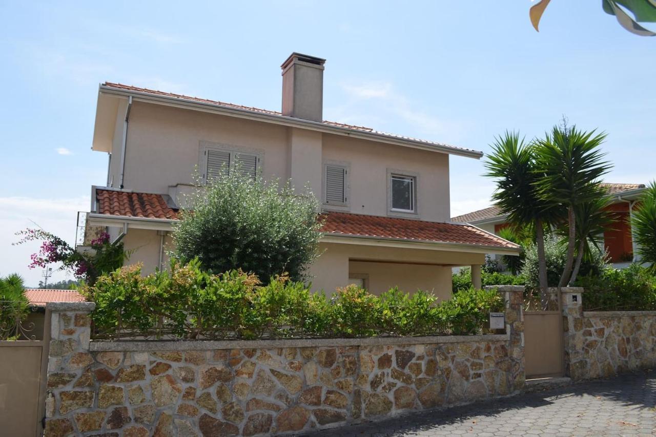 Valadas Guest House Canedo  Экстерьер фото