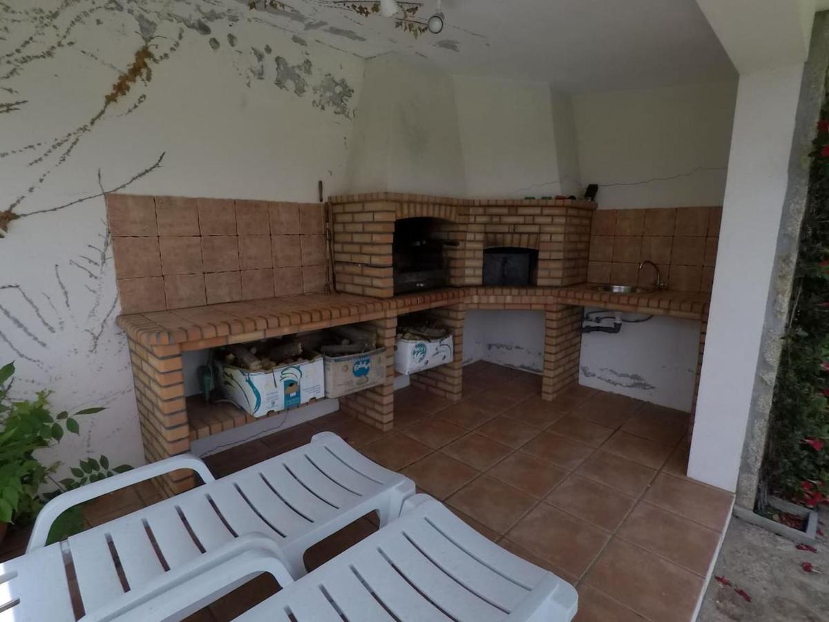 Valadas Guest House Canedo  Экстерьер фото
